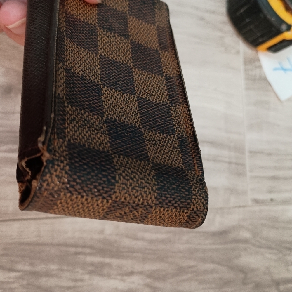 AuthenticLouis Vuitton Damier Ebene Etui Cigarette Makeup Holder Case Pouch - Picture 6 of 10